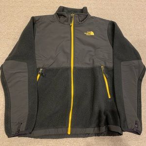 Boys Size XL Brown North Face Denali Fleece Jacket